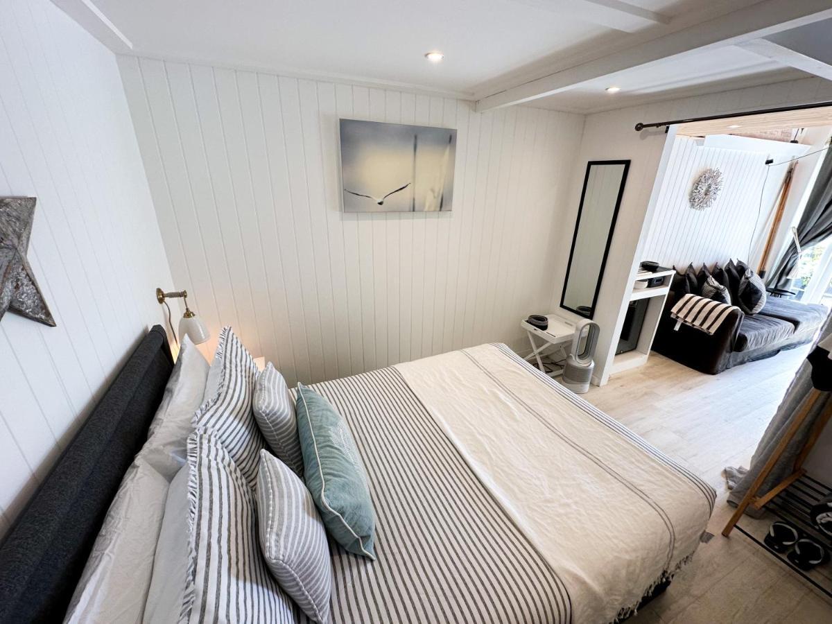 Seaside Cabin Retreat In Hayling Island South Hayling Kültér fotó