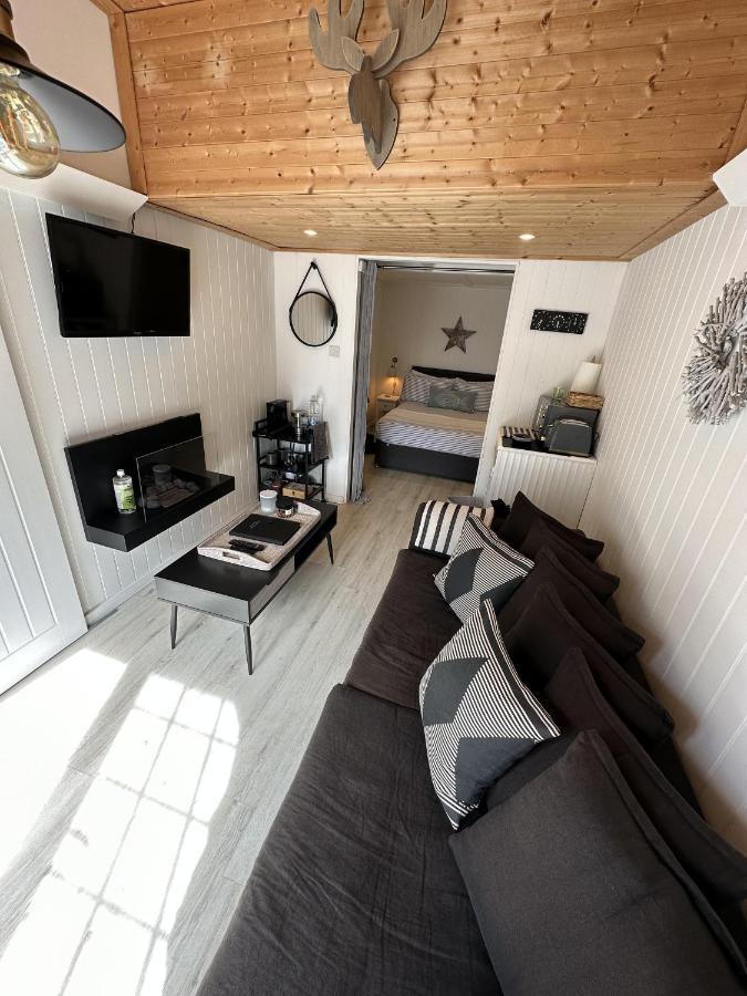 Seaside Cabin Retreat In Hayling Island South Hayling Kültér fotó